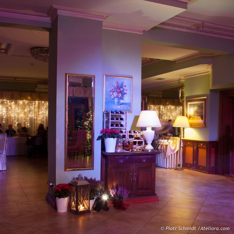 Hotel Sportwerk Tyniec Maly Luaran gambar