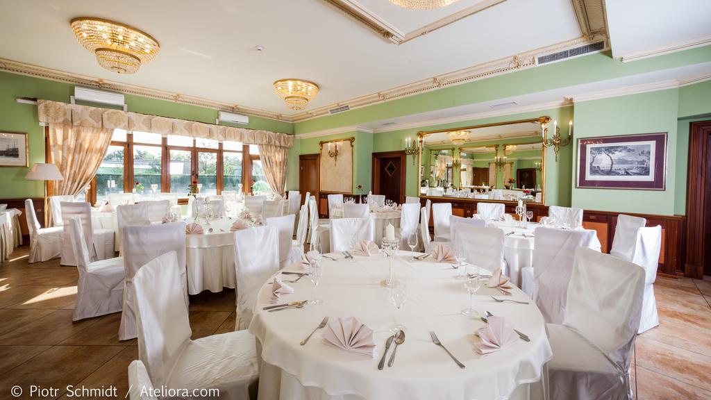 Hotel Sportwerk Tyniec Maly Luaran gambar