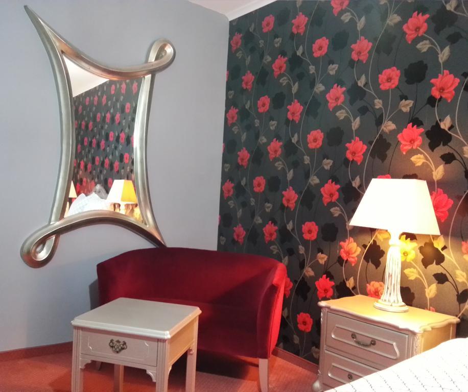 Hotel Sportwerk Tyniec Maly Luaran gambar