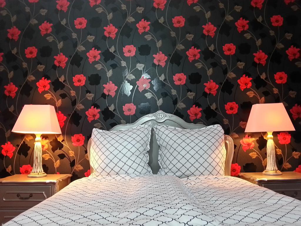 Hotel Sportwerk Tyniec Maly Luaran gambar