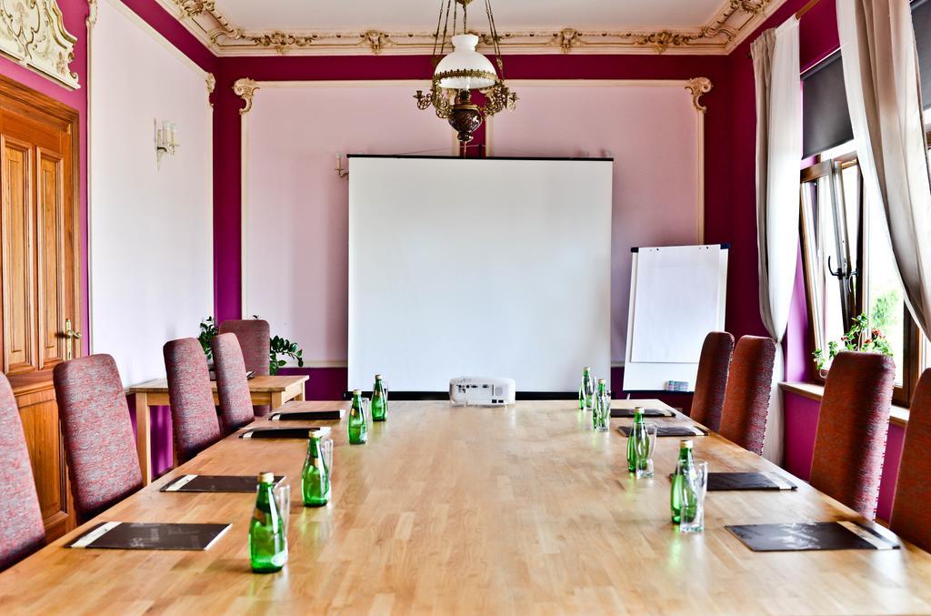 Hotel Sportwerk Tyniec Maly Luaran gambar