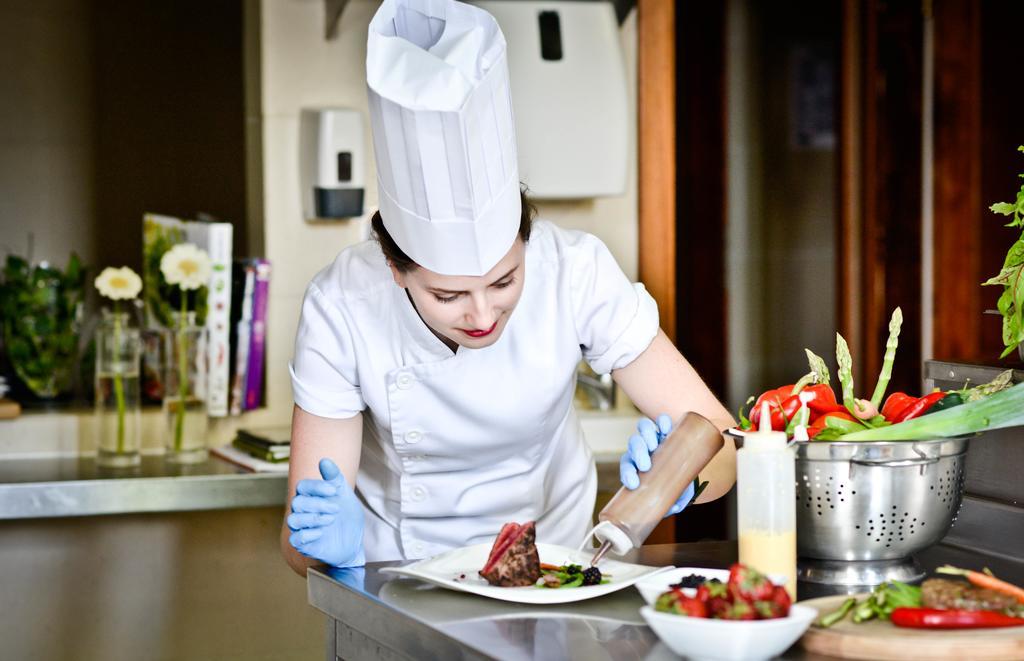 Hotel Sportwerk Tyniec Maly Luaran gambar